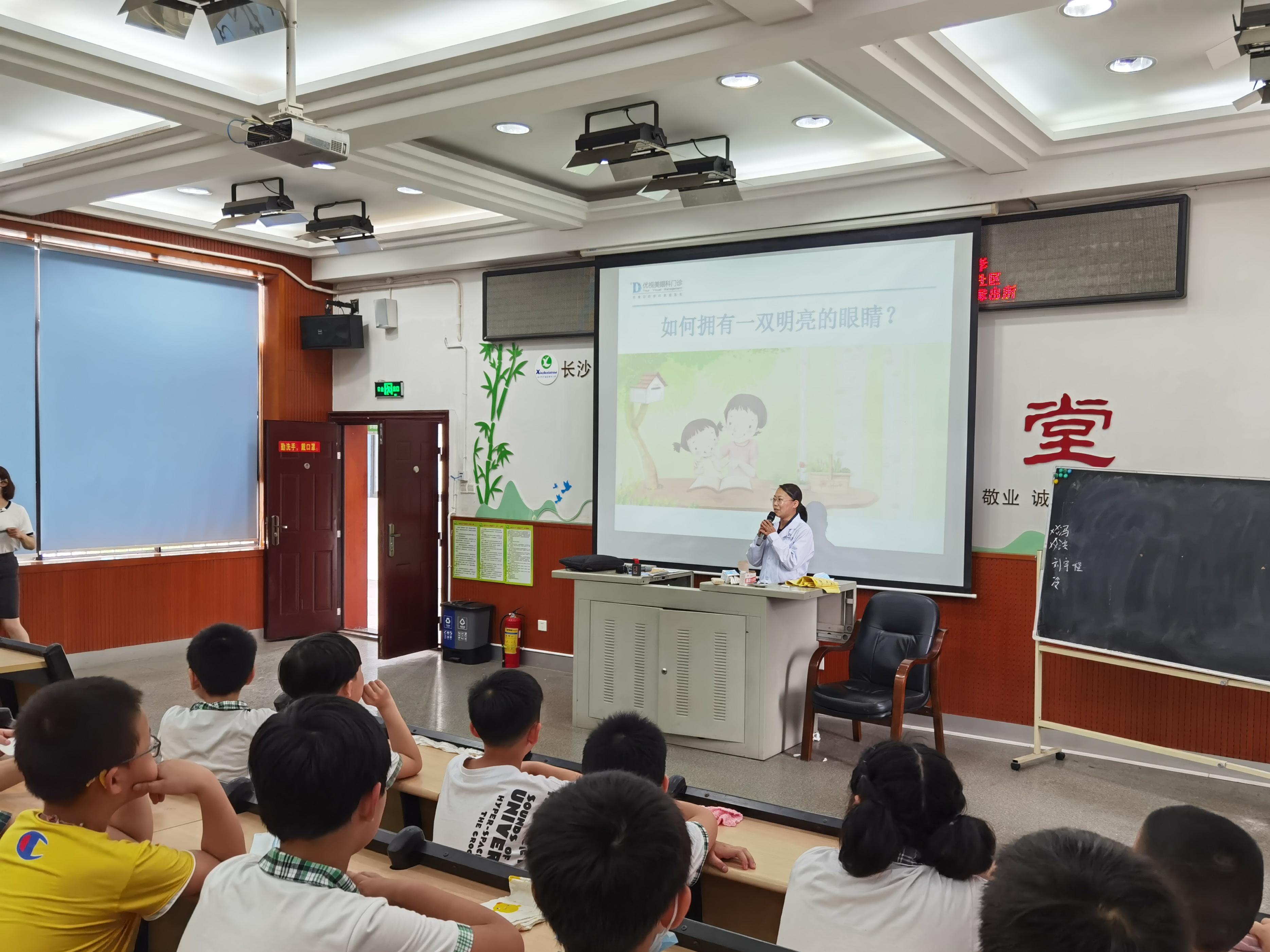 2025新年澳门天天彩免费大全;-精选解析解释落实,澳门天天彩2025新年精选解析与落实策略